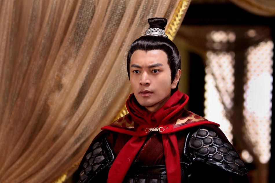  p>杜俊泽,原名杜斌,出生于山东省,中国内地影视男演员,毕业于 a