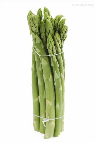  p>芦笋(拉丁学名: i>asparagus officinalis /i> l.