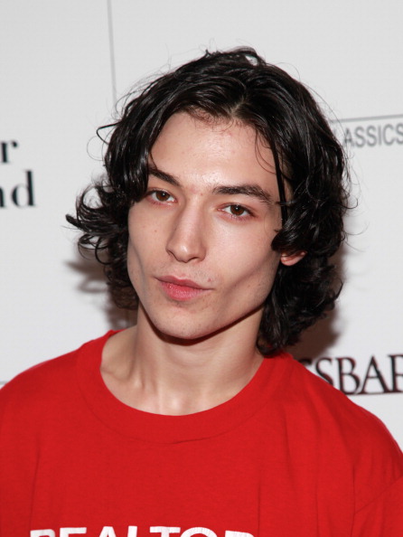 p data-id="gncp981sya">埃兹拉·米勒(ezra miller),1992年9月30日