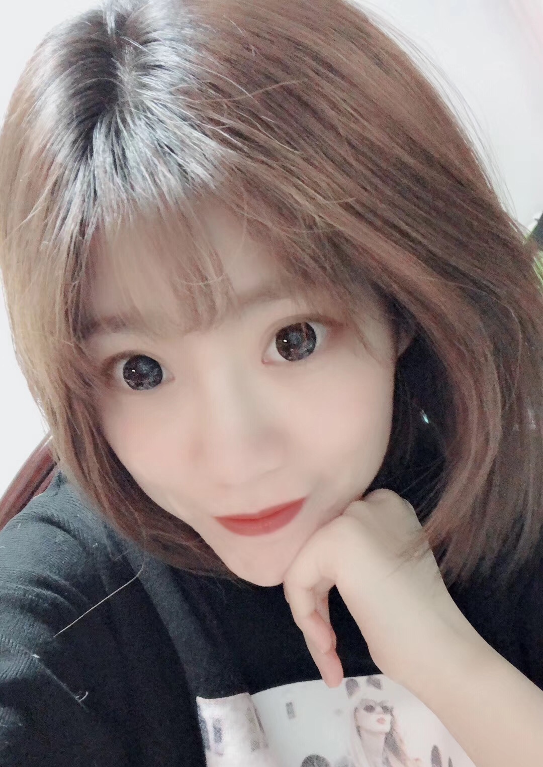  p>赵群洋,明星搭配师,非诚勿扰1号女嘉宾,公司创意经理. /p>