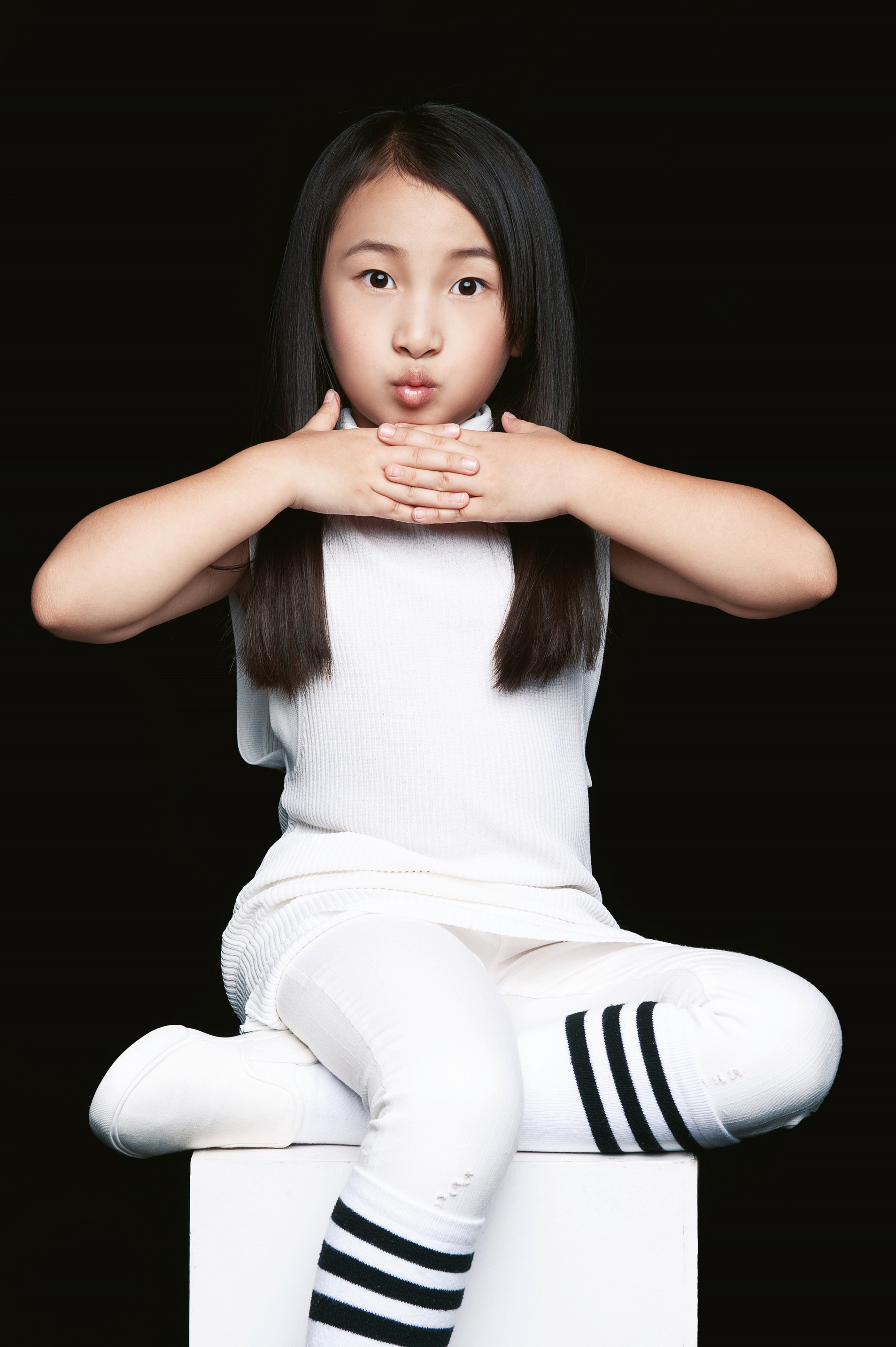 lgx4bhk">刘美汐,2010年7月出生于中国辽宁省营口市,中国内地女演员