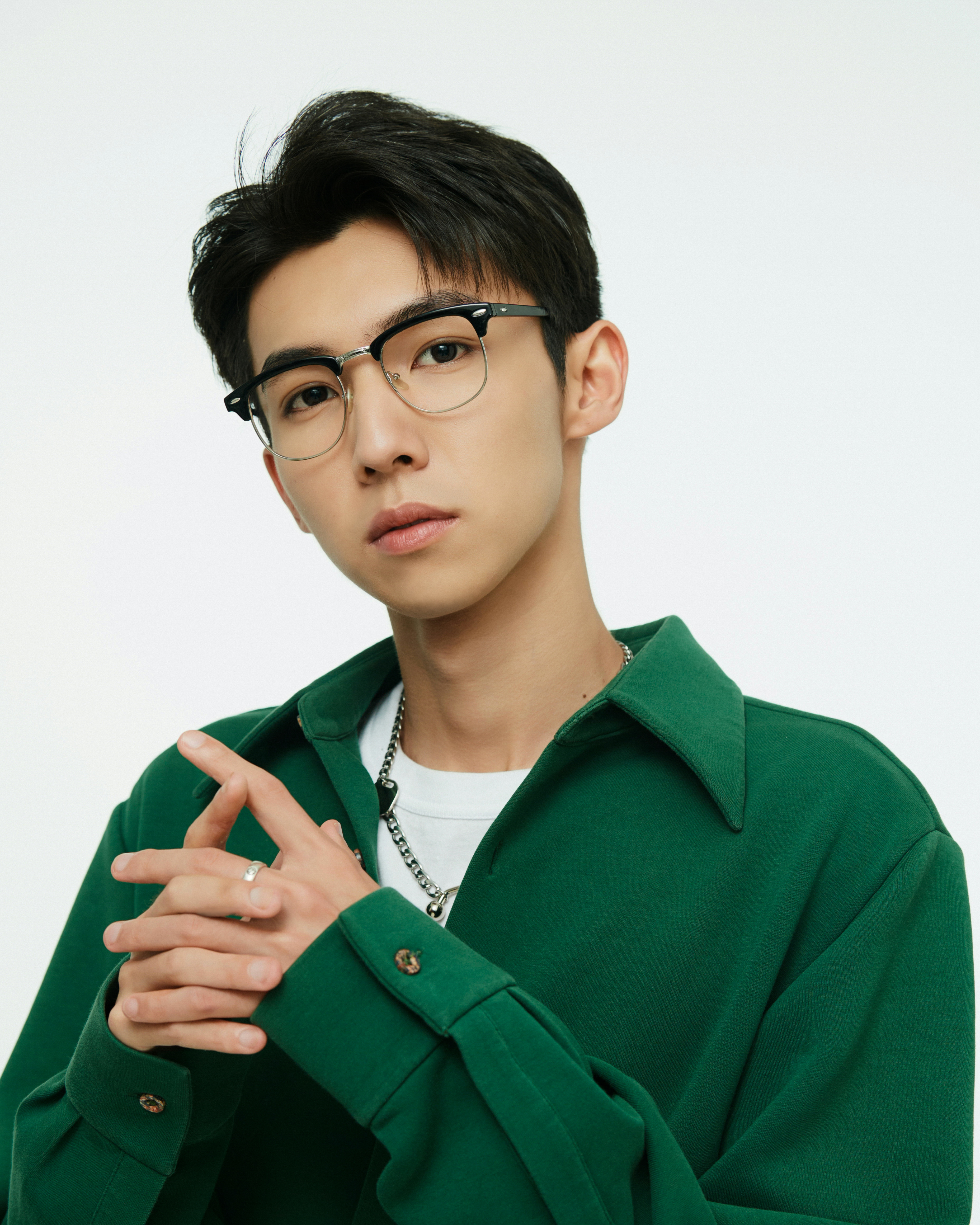 2000年12月14日出生于北京市,中国内地男影视演员