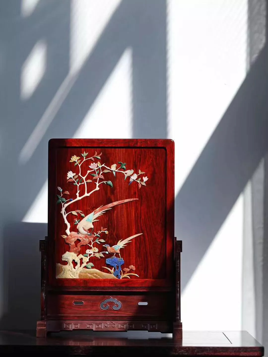 玳瑁雕诗文插屏 清玳瑁扇】拍卖品_图片_价格_鉴赏_其它雕刻_雅昌艺术品拍卖网