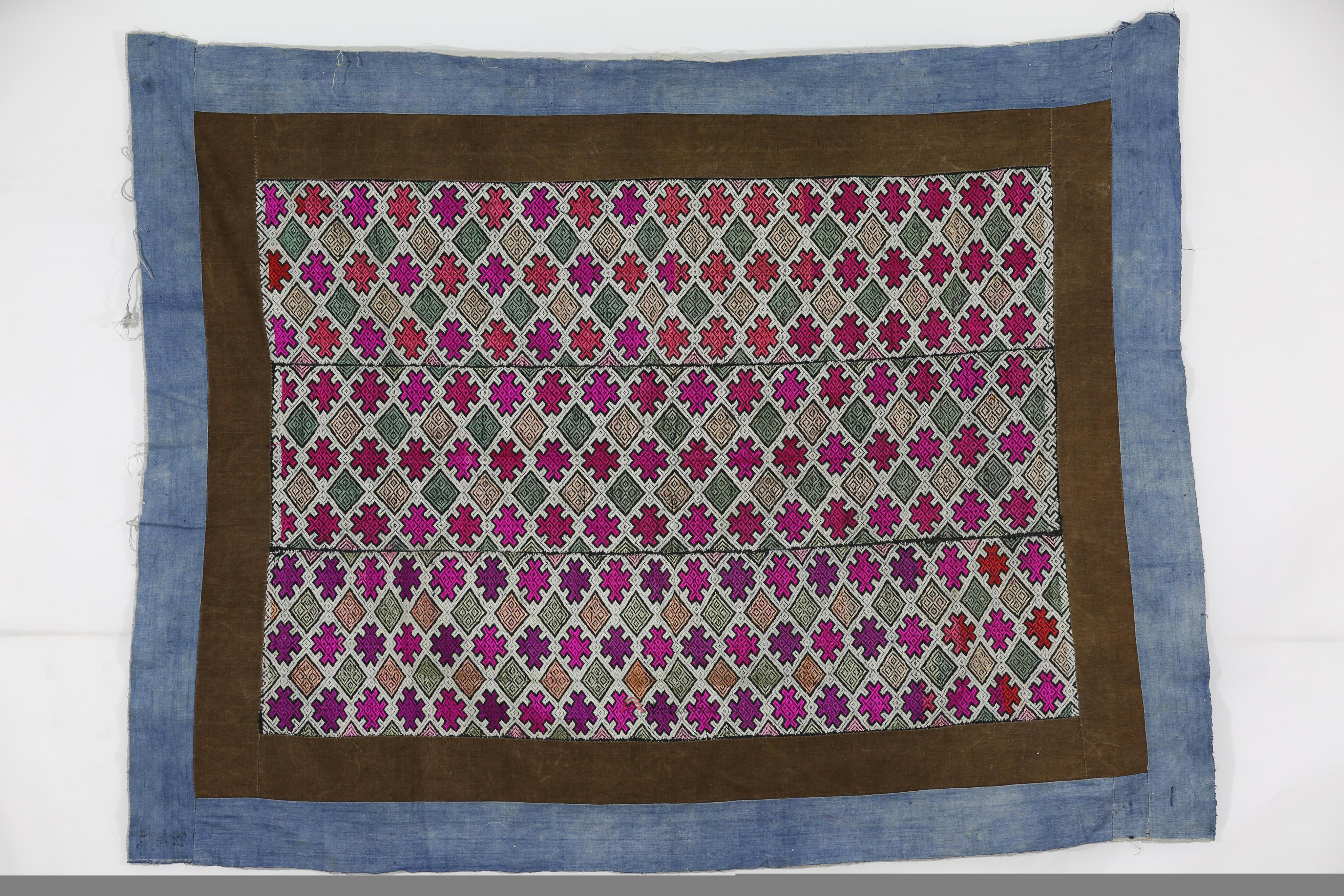 当代贵州荔波布依族织锦