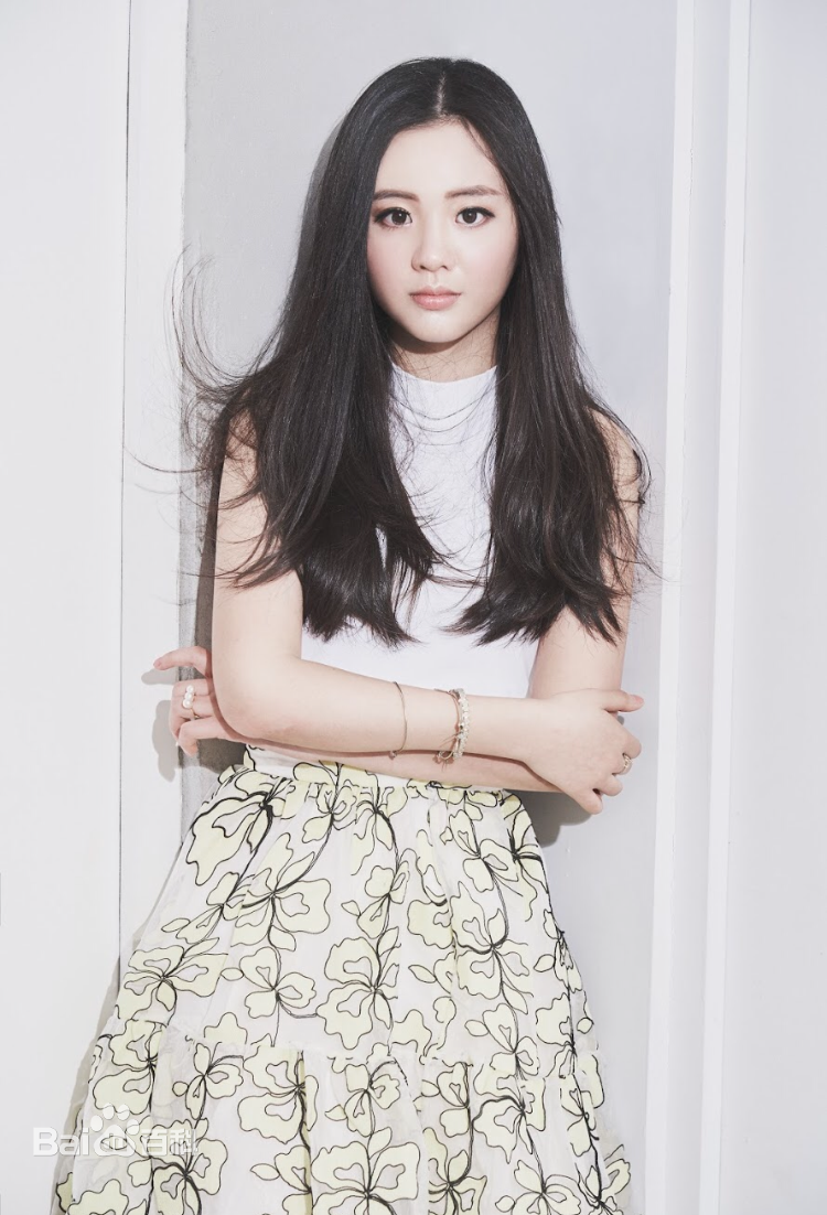  p>美琪vicky,女,歌手.