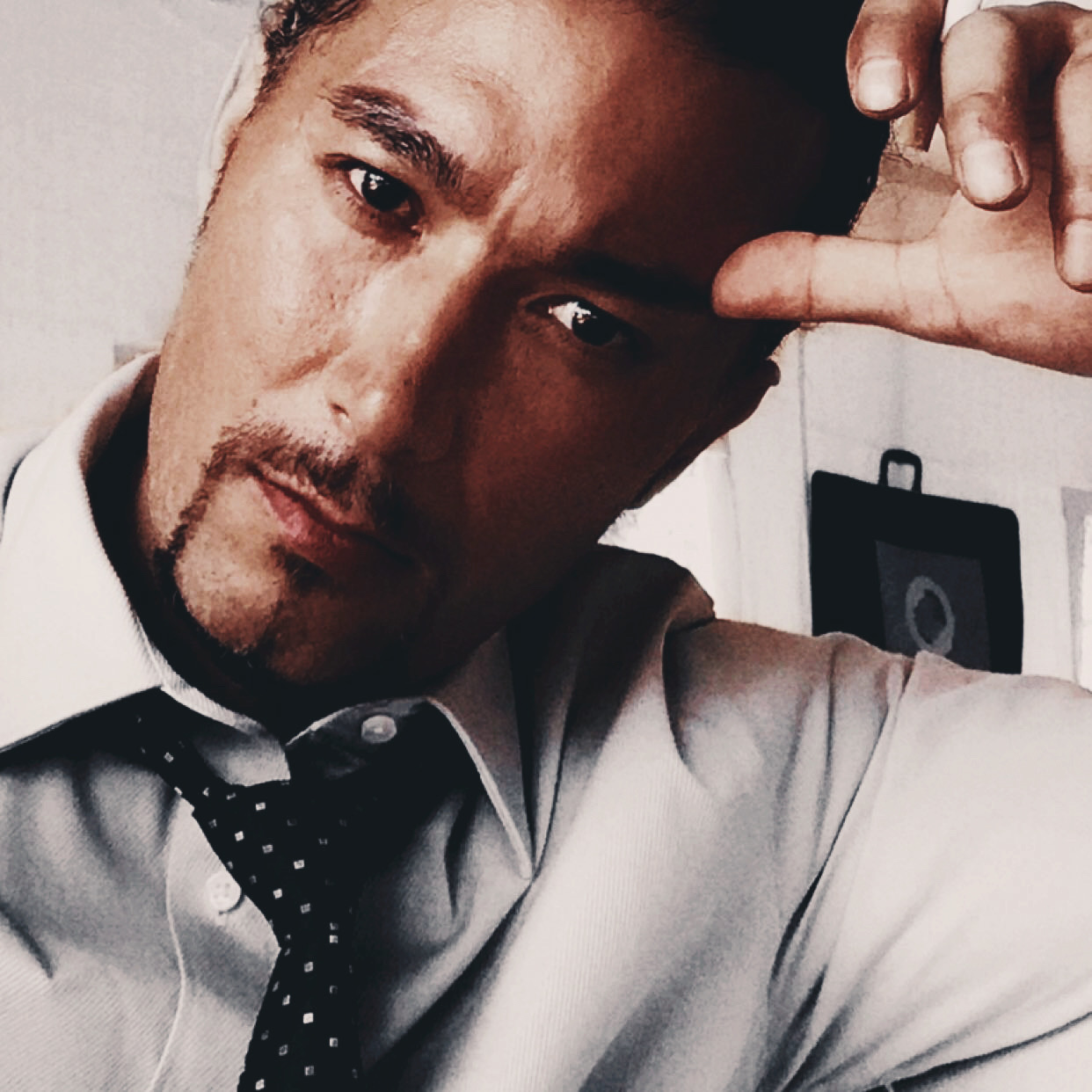 艾克拜尔·黑血