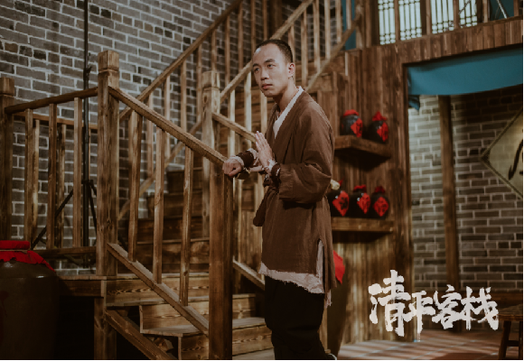 class="ref" data-ctrid="san6swa0hdiv">蒋鑫,中国内地男演员