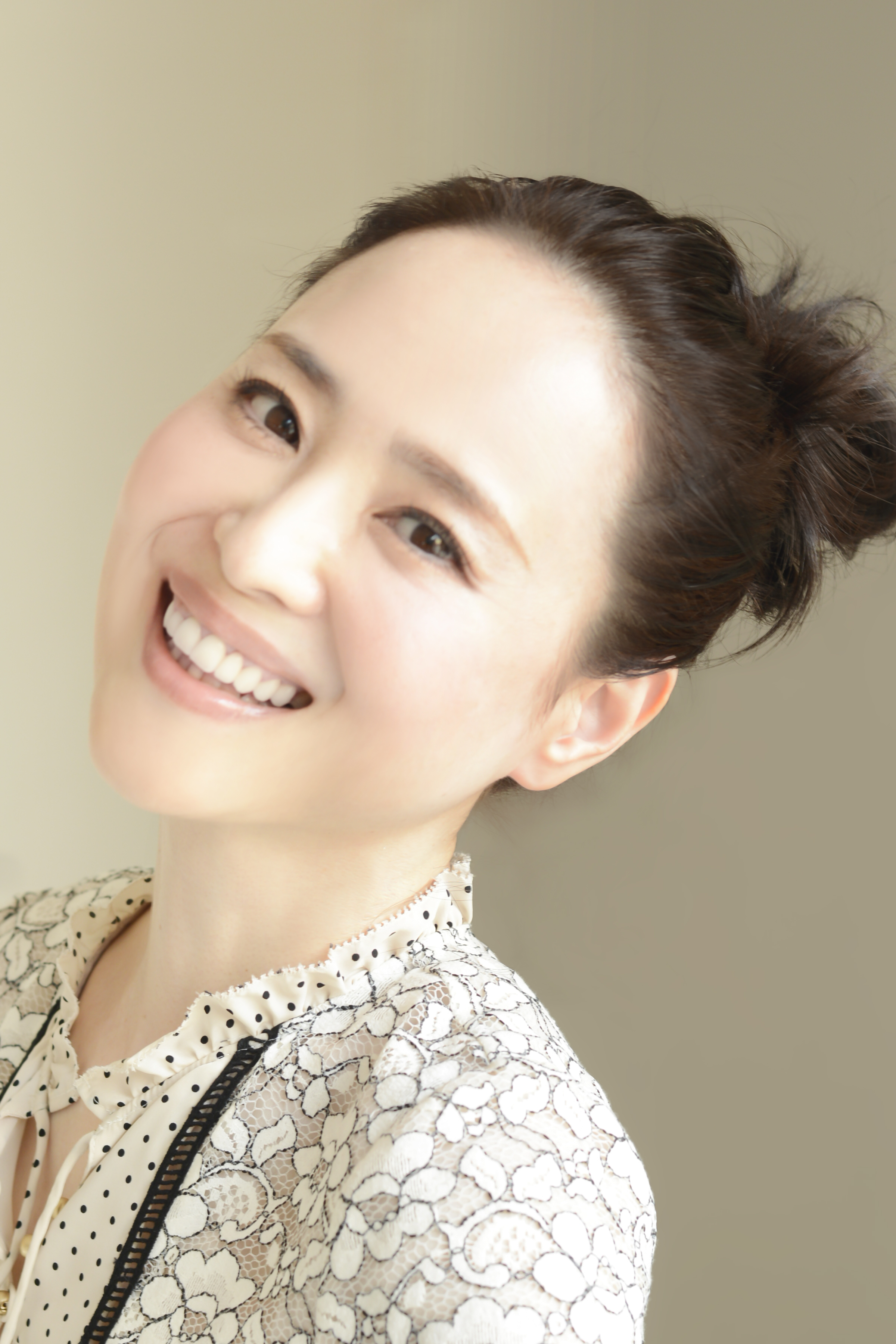  p>松田圣子,1962年3月10日出生于日本福冈县久留米市,日本女歌手