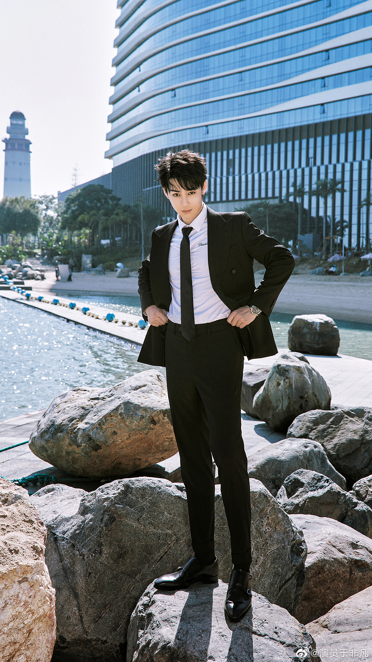  p data-id="gnbi93bntw">于非凡,原名于了一,1996年10月7日出生于 a