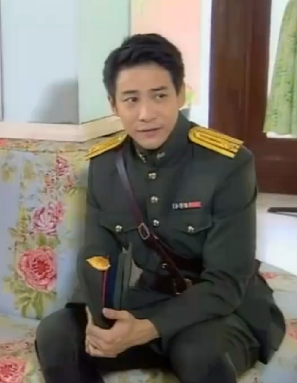 盟迪,浪漫轻喜剧《 a target="_blank" href="/item/一诺倾情
