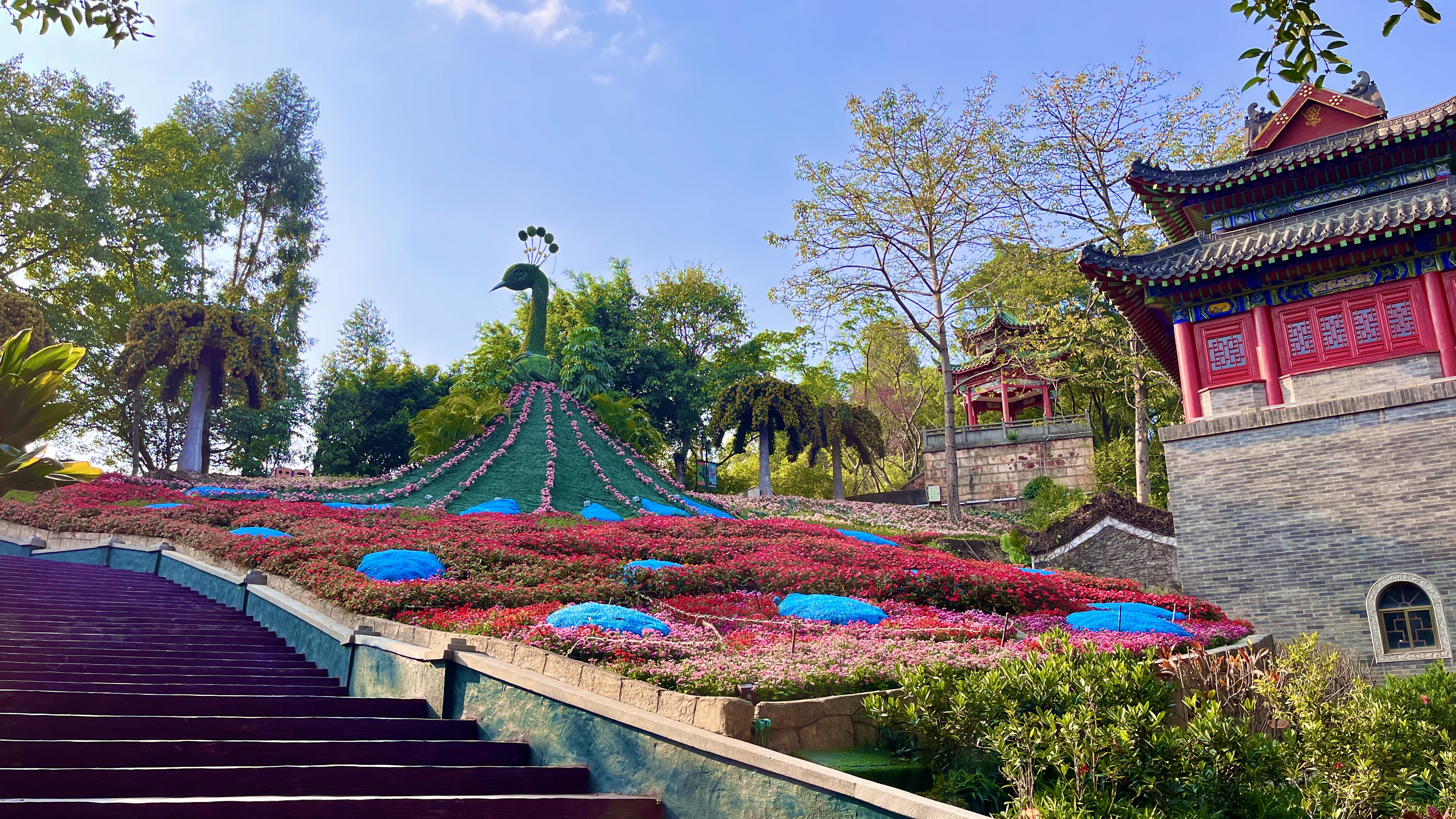  p data-id="go0losogo8">东莞隐贤山庄景区位于 a target="_blank"