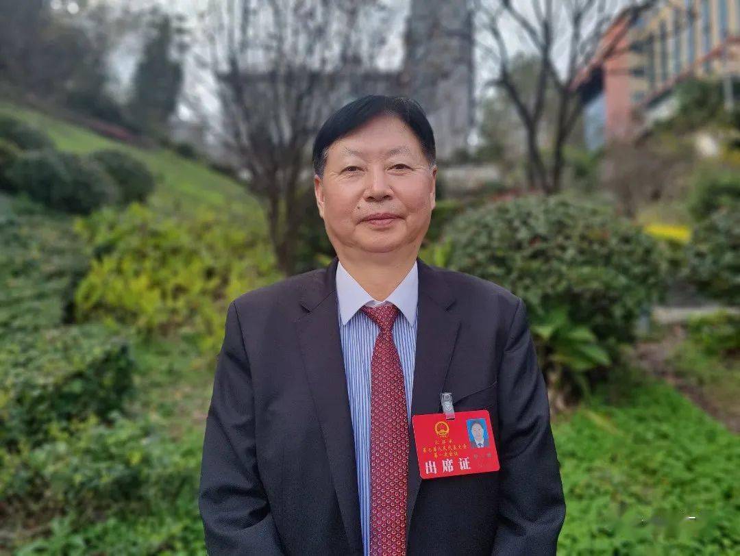 贵州省仁怀市,贵州黔酒股份有限公司创始人,贵州省遵义市当代"乡贤"