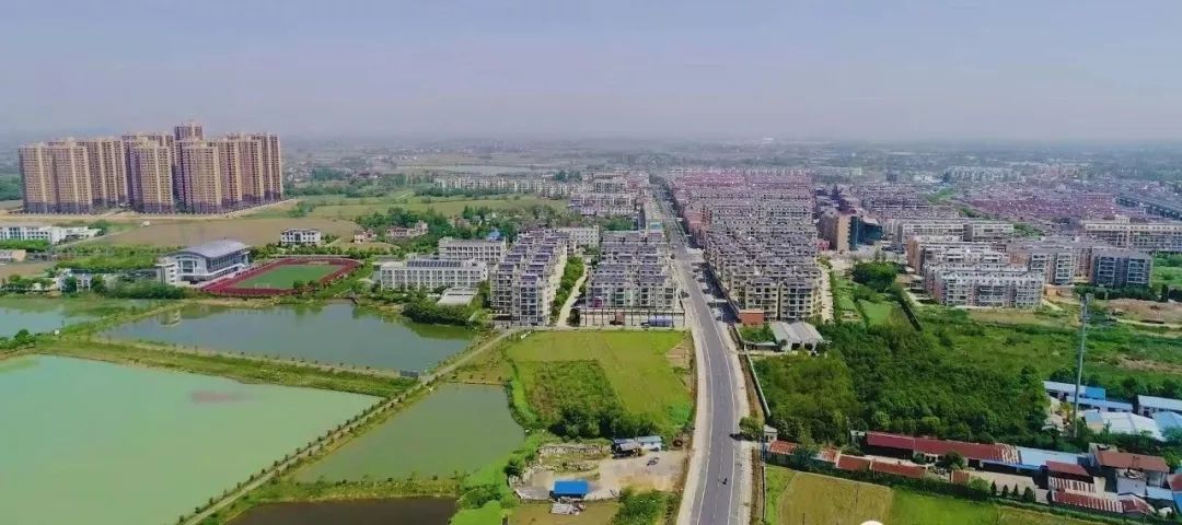  p data-id="snlhw6oc0mwg">许镇镇,隶属于安徽省芜湖市南陵县,地处 a