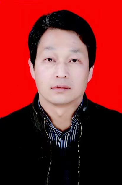 窦立群,现任甘肃省陇南市礼县退役军人