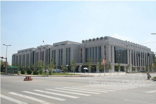  p> b>葫芦岛海上海商务酒店 /b>是一家具备四星级标准客房的豪华酒店