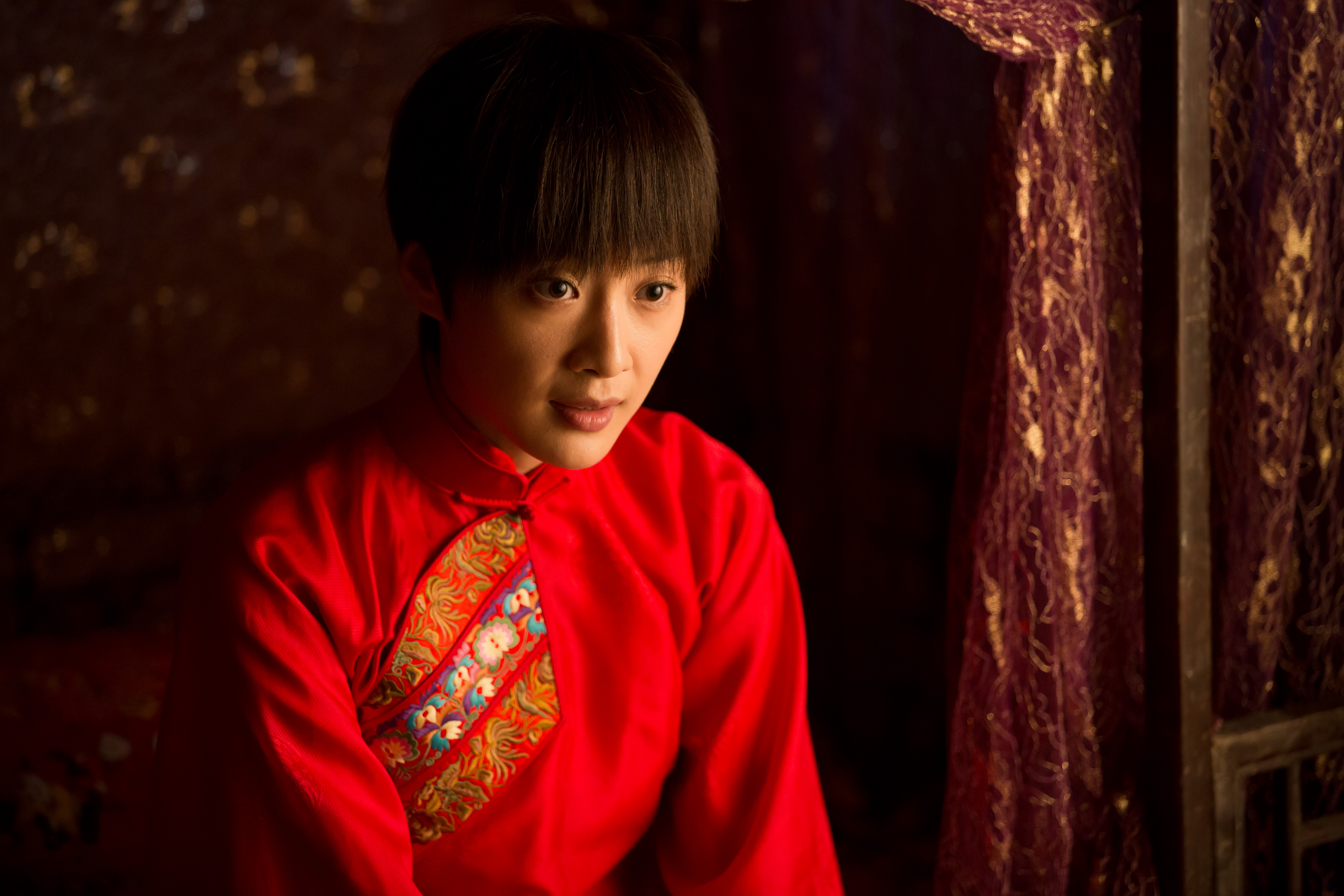  p>徐梵溪 i>(原名徐翠翠) /i>,1984年10月16日出生于吉林省 a target