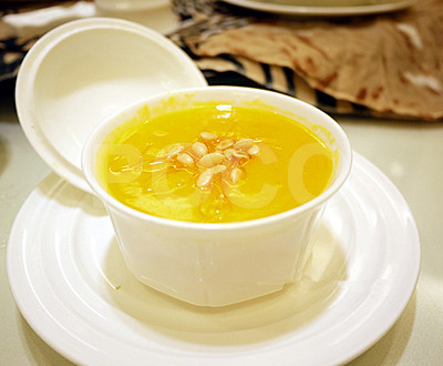 奶香汤圆南瓜羹