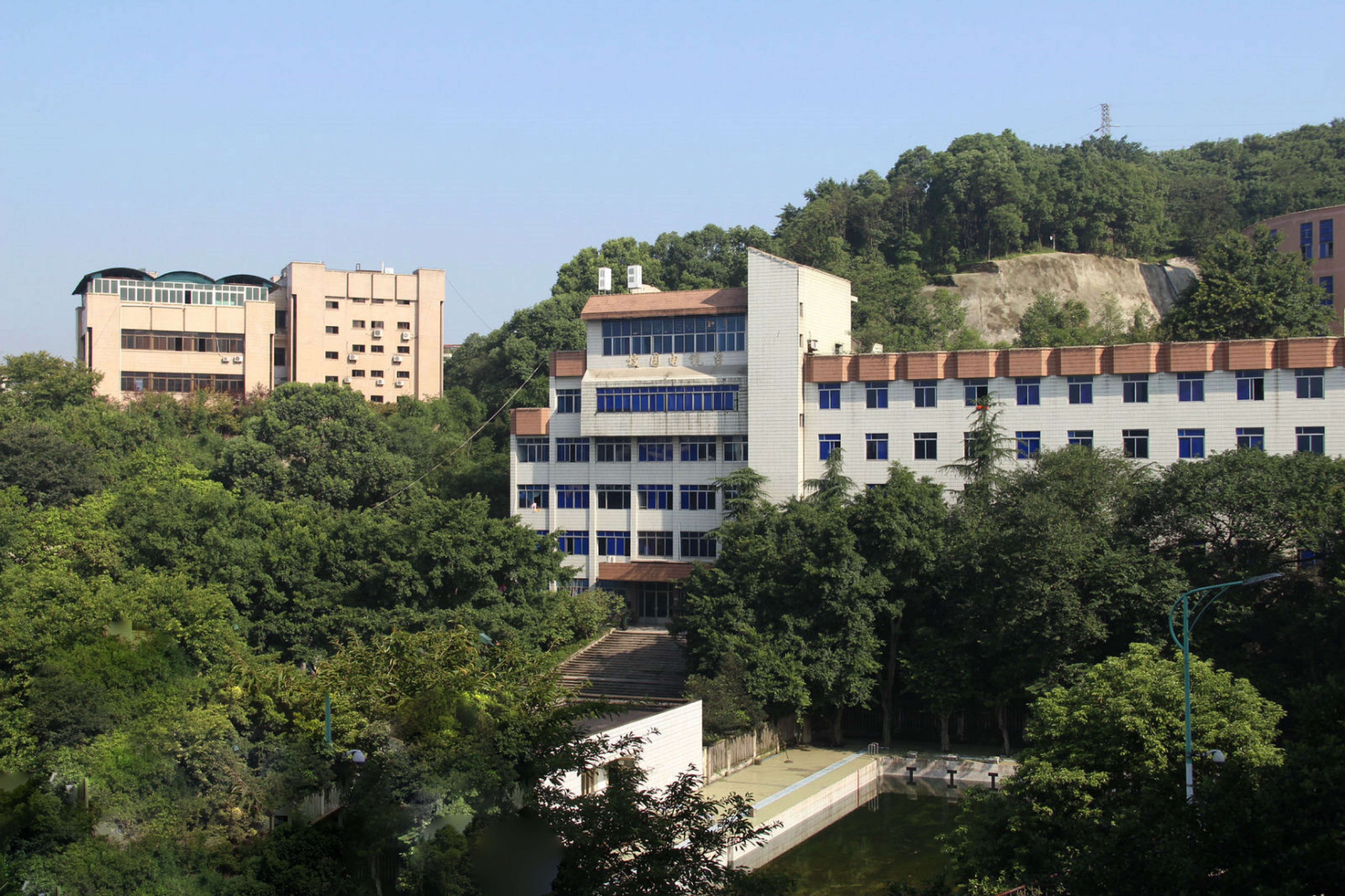  p>宜宾学院(yibin university)位于国家历史文化名城—— a target="