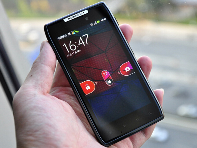 摩托罗拉的razr xt910