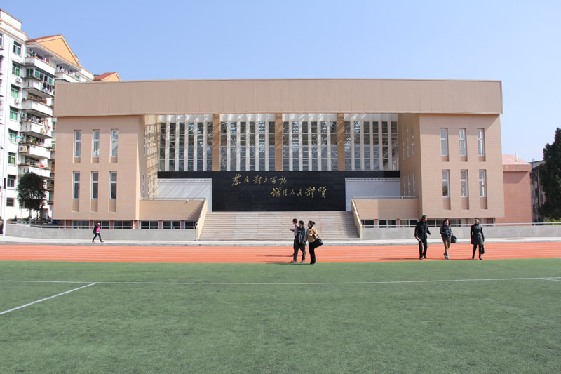  p>武夷山一中是一所拥有70多年校史的老校,现为 a target="_blank"