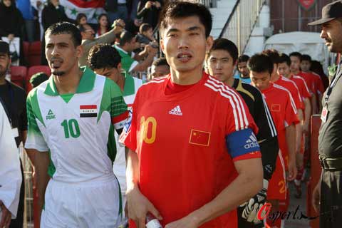 郑智,1980年8月20日生于辽宁省沈阳市,中国足球运动员,司职中场,身高