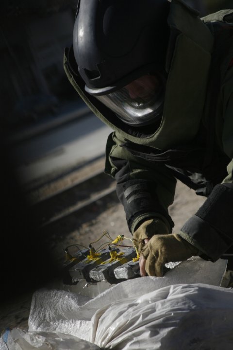  p>《拆弹部队》是由 a href="#" data-lemmaid="19522228">马克