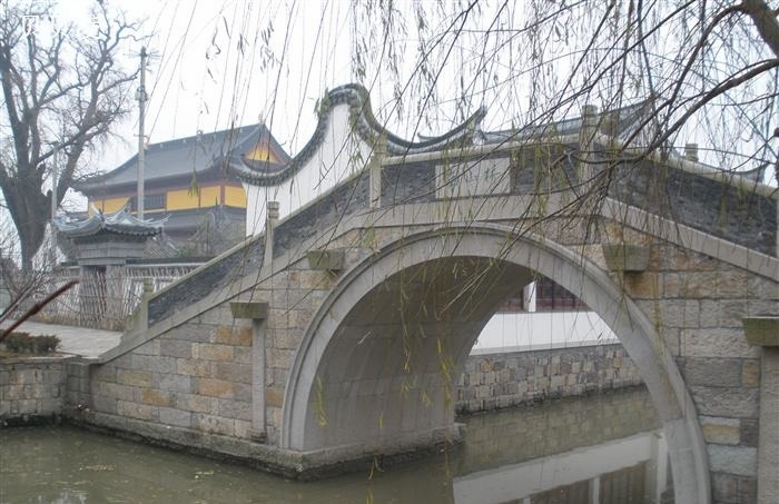 ">南山桥 /a>,位于 a target="_blank" href="/item/桐城/914307"