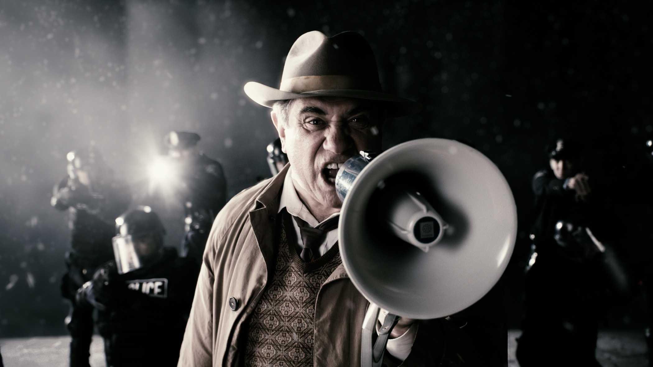  p>《闪灵侠》是由美国狮门影业,oddlot娱乐联合制作的103分钟奇幻