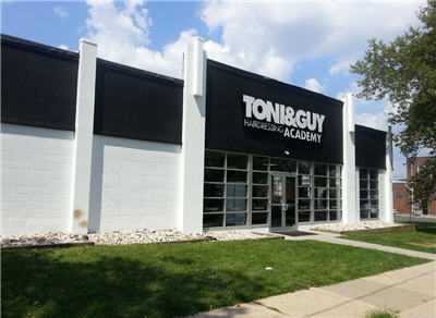 托尼盖美发学院阿姆博乐分校