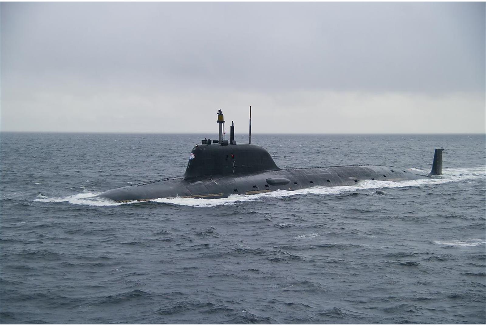 俄罗斯亚森级核潜艇