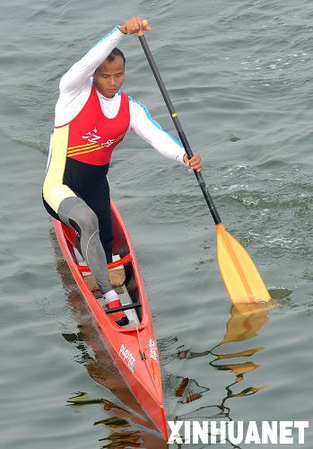 杨文军,男,1983年12月25日出生于江西省丰城市,国家队皮划艇项目运动