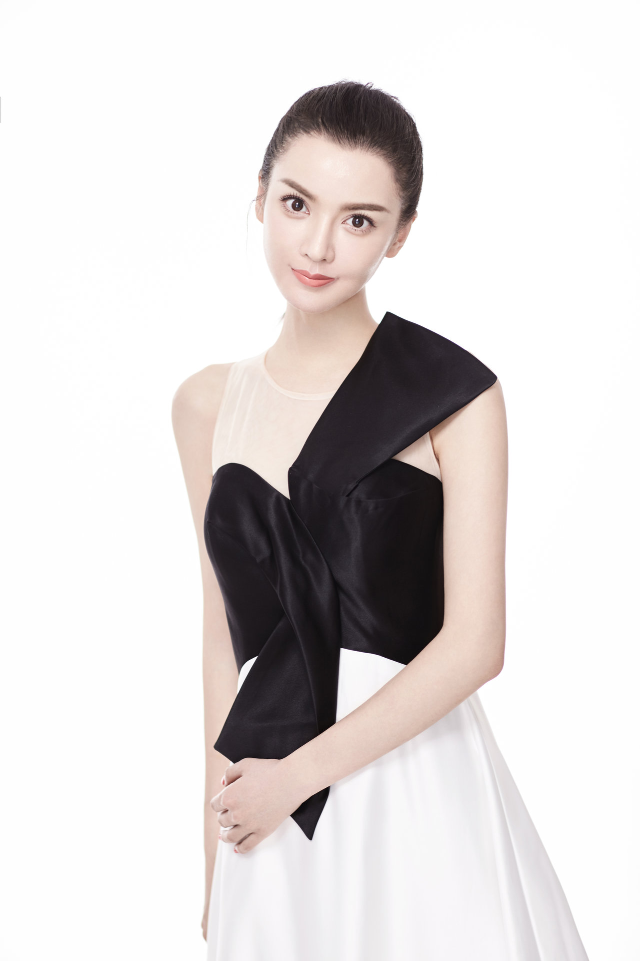  p data-id="gnz1kzqx29">常乐,女,6月28日生,中国大陆新生代女演员