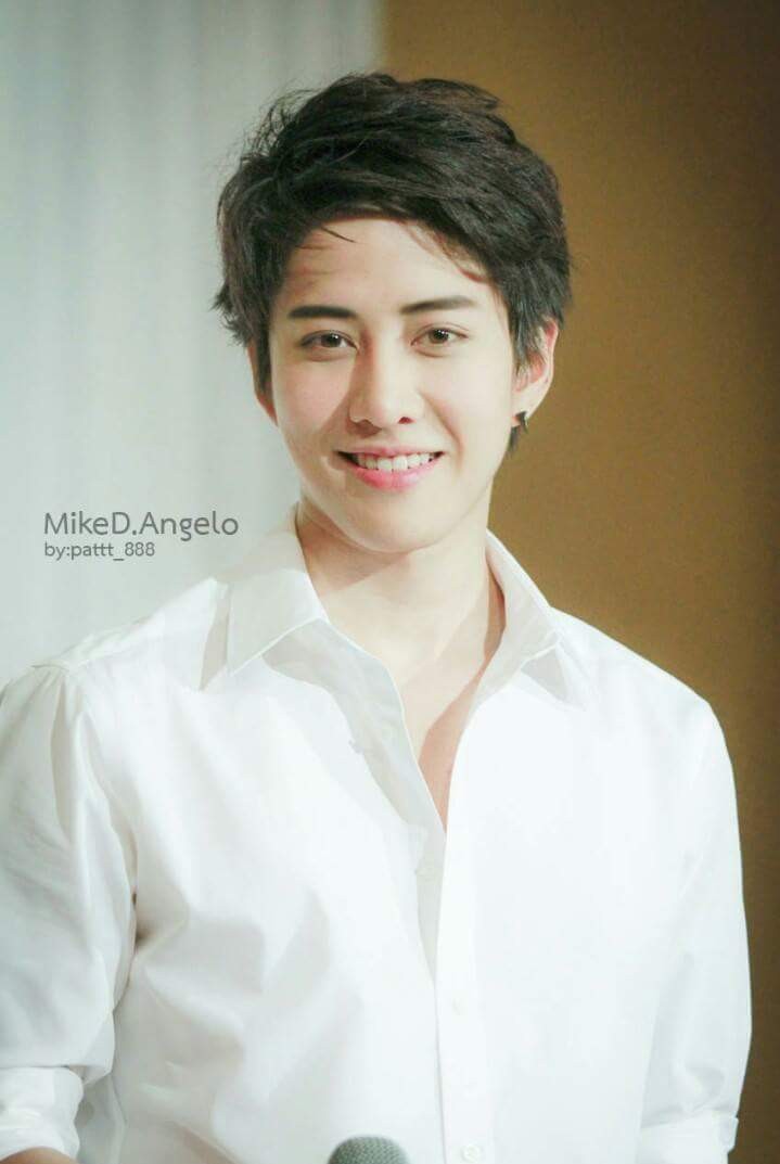  p>披拉·尼迪裴善官(mike),1989年12月19日出生于泰国,泰国流行乐男