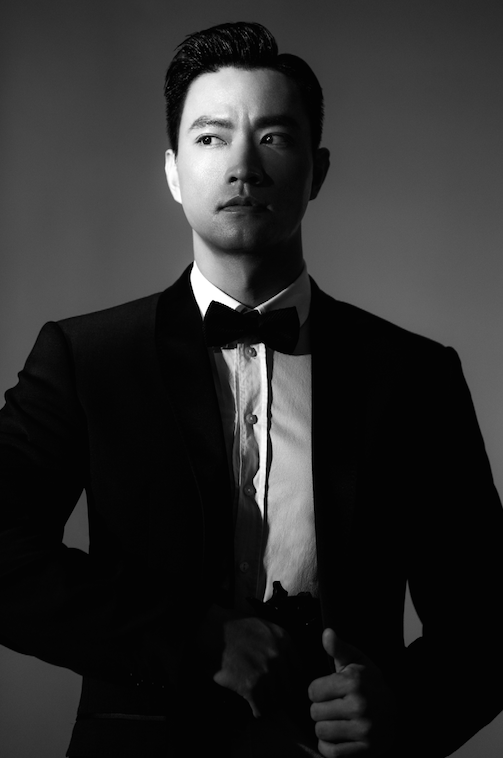  p>江明洋,原名江洋,4月11日出生于湖北省武汉市,中国内地男演员.