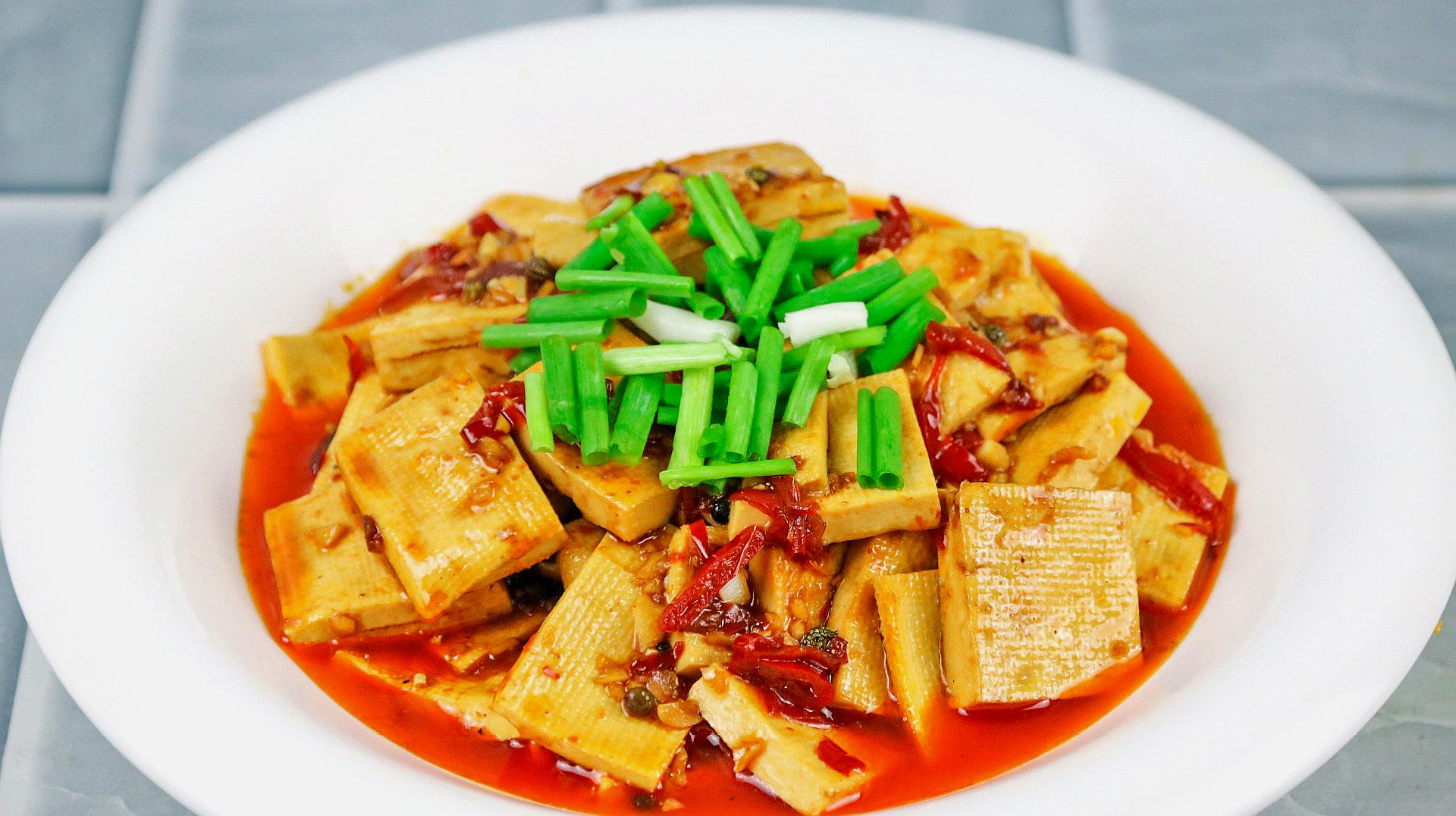 主料是杭椒,千叶豆腐