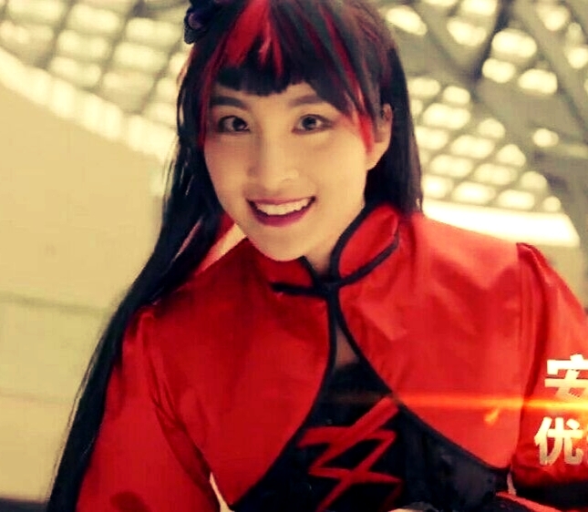安格,女,国产特摄剧《 a target="_blank" href="/item/铠甲勇士