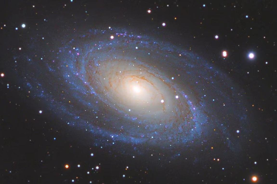  p>m81 a target="_blank" href="/item/旋涡星系/3152253" data