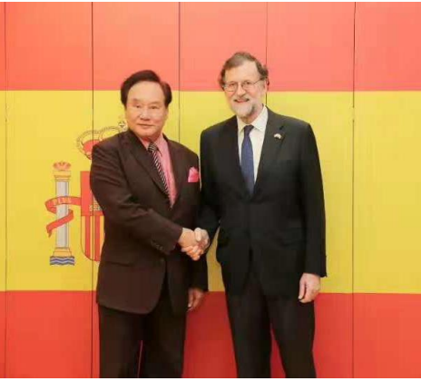  p data-id="sip7eccsrgtr">马群雄,奥艺委顾问