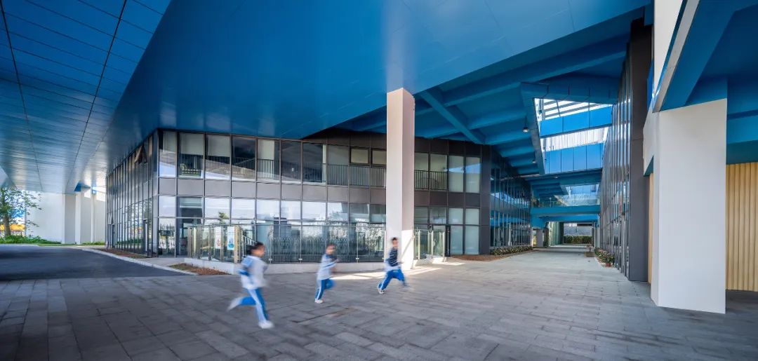 深圳市坪山区锦龙小学