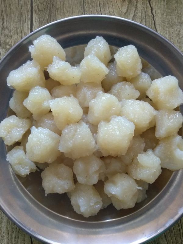  p>"黑愣愣"是陕西省米脂县,绥德县等地区的一道特色小吃, span class