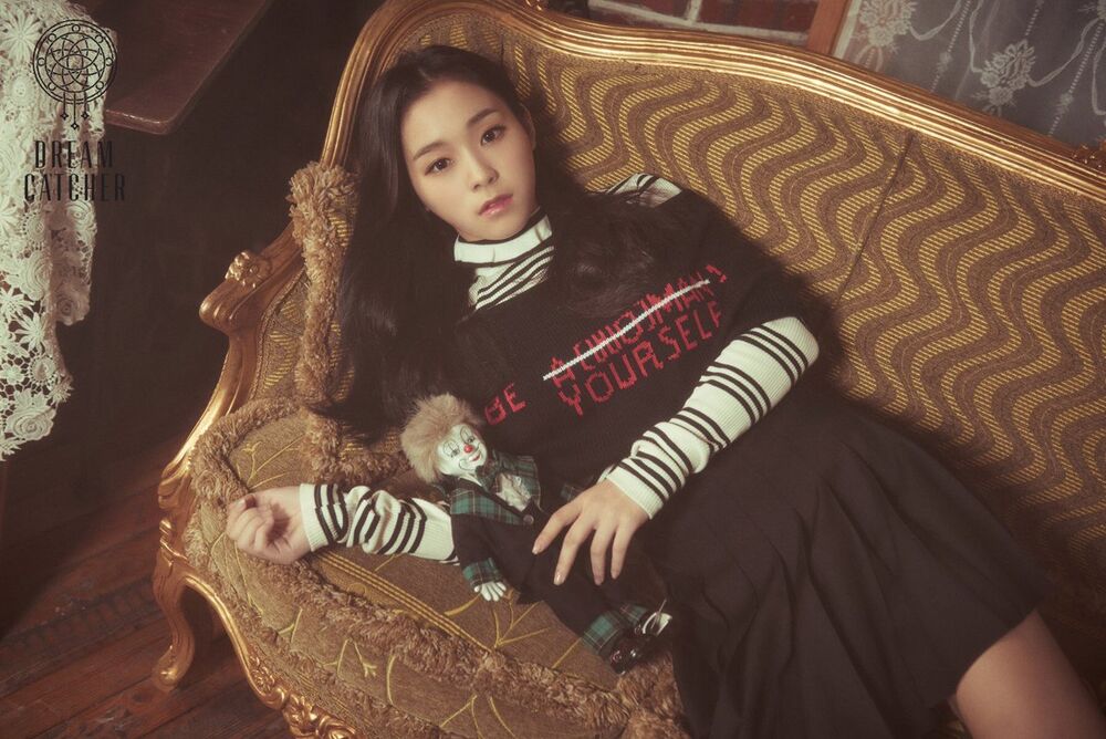 的中韩女子组合,由 a target="_blank" href="/item/金昰祉/53758984"