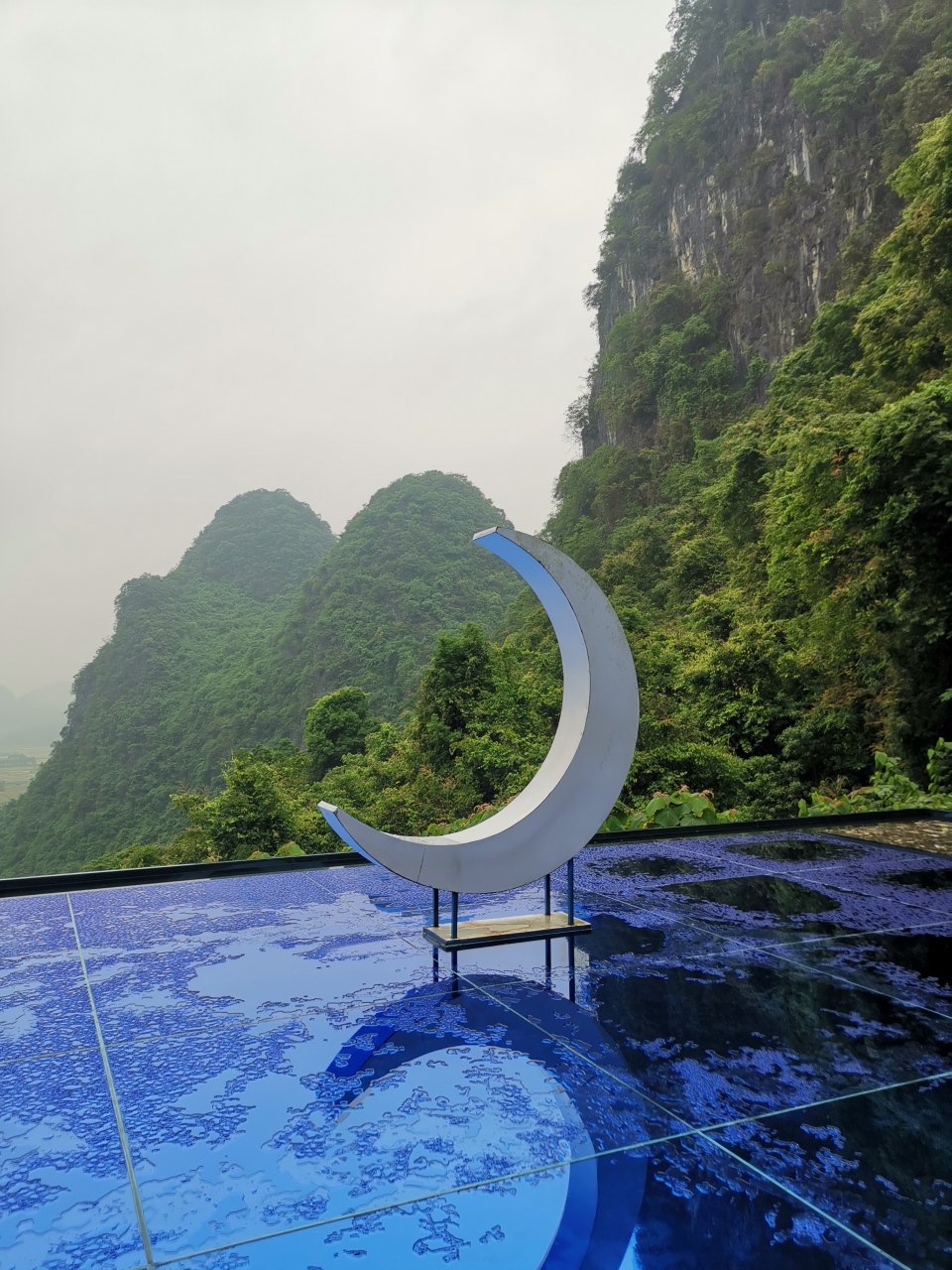 ">石门仙湖景区是 a target="_blank" href="/item/融安县/7182463"