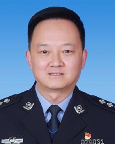 区政府副区长,宝鸡市公安局渭滨分局党委书记,局长,督察长(兼)