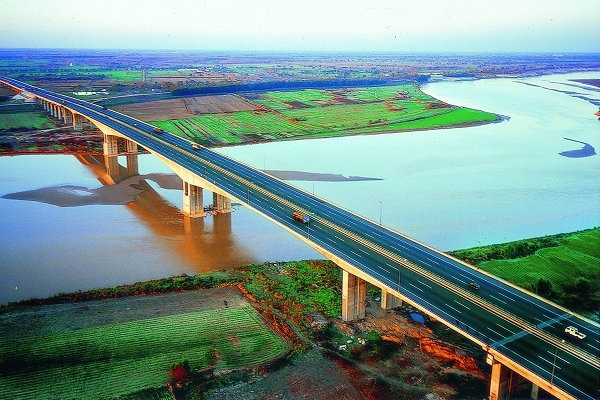 京福高速公路济南黄河大桥