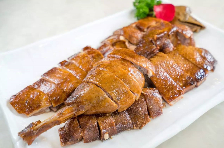  p data-id="gnvivak7ph">梅州菜主要为家禽和水产, a target="_blank