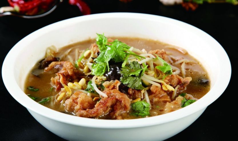 黄豆芽炖小酥肉