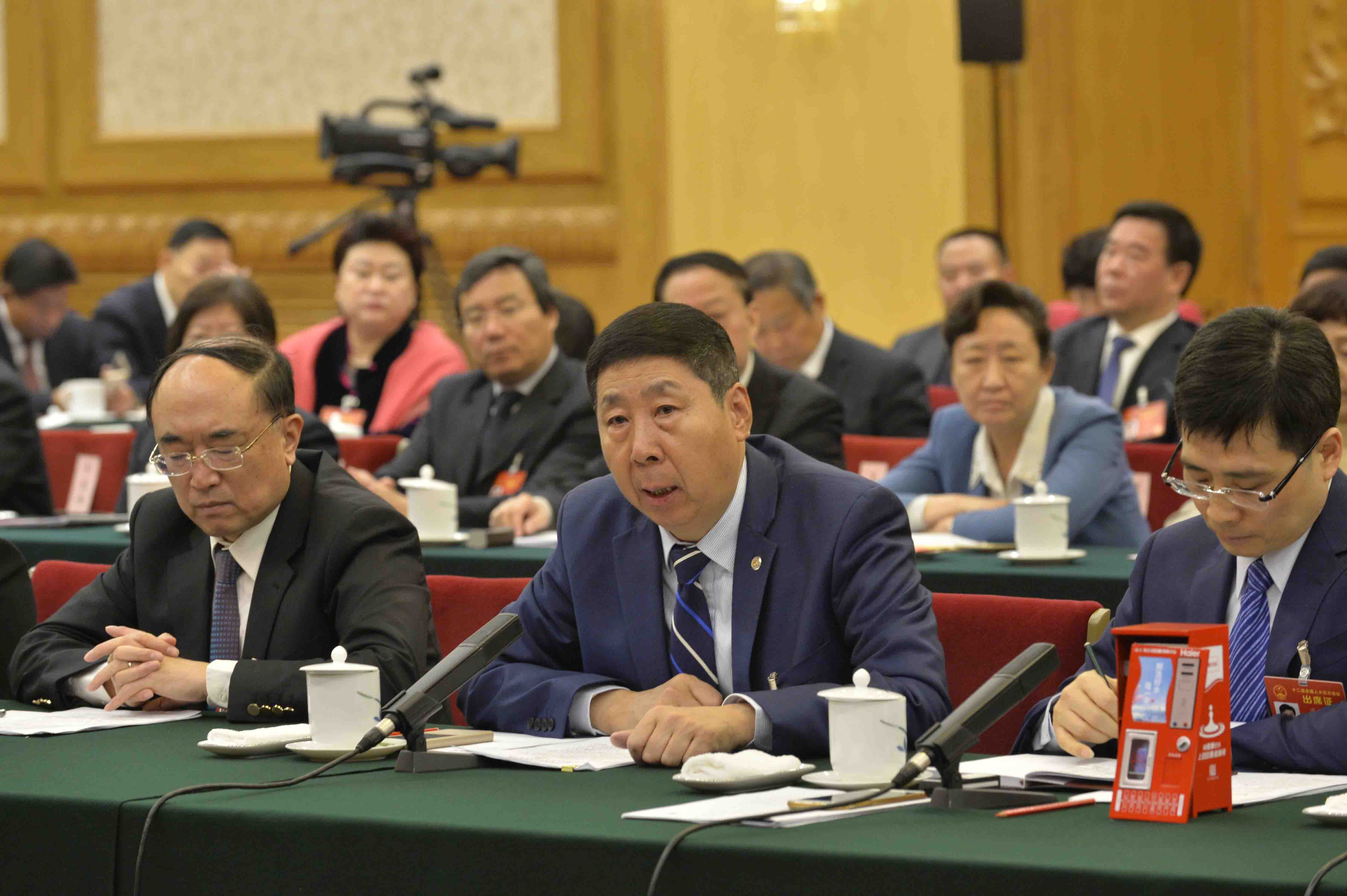 张建华, span class="ref" data-ctrid="sx4jdin2f5qd">山东荣城人 