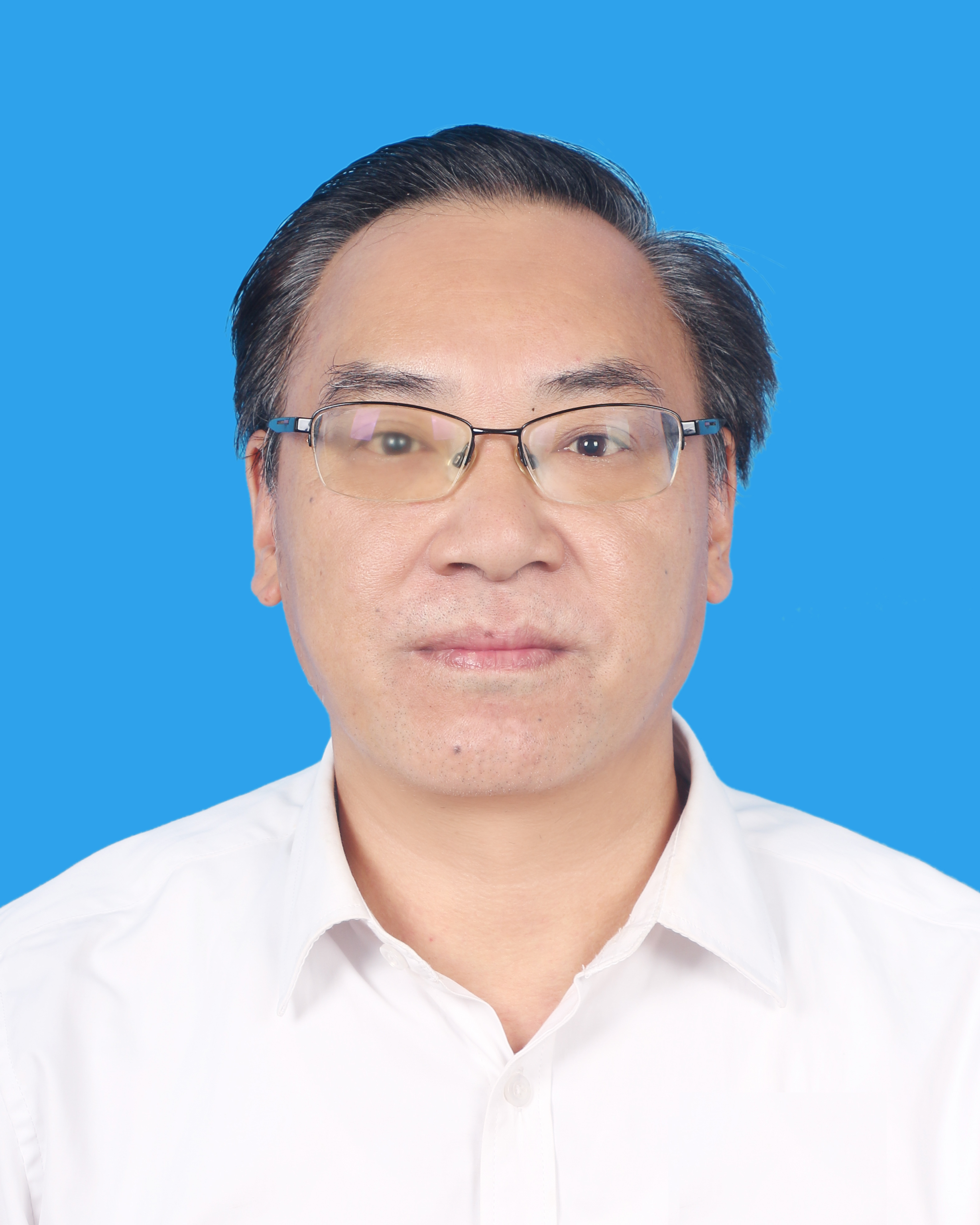 现任 a target="_blank" href="/item/丰都县供销合作社联合社