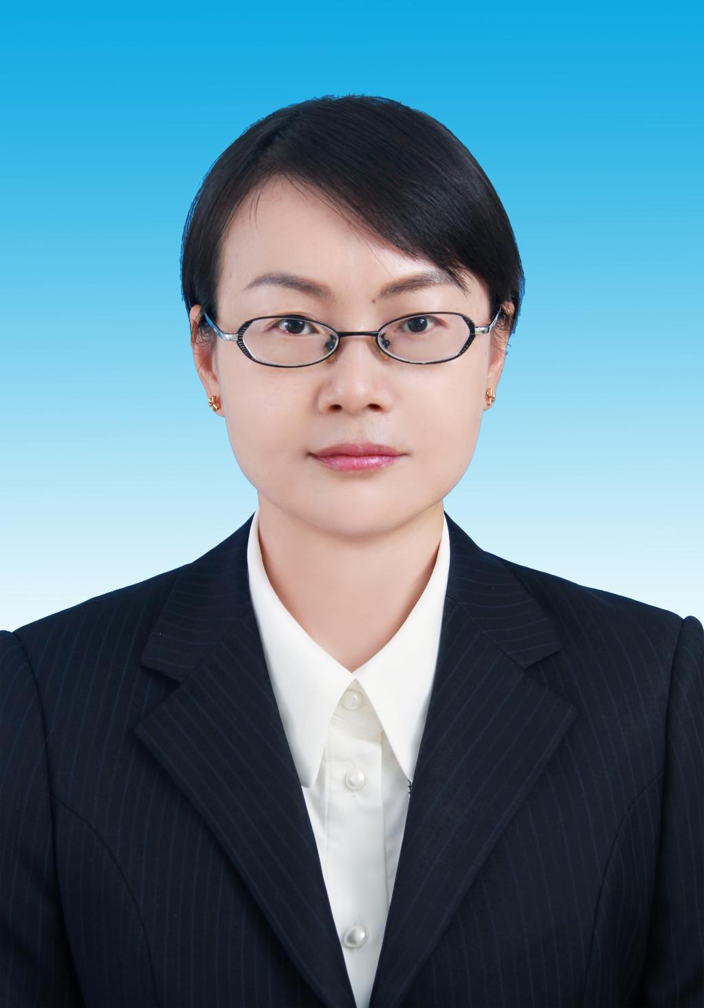 杨莉