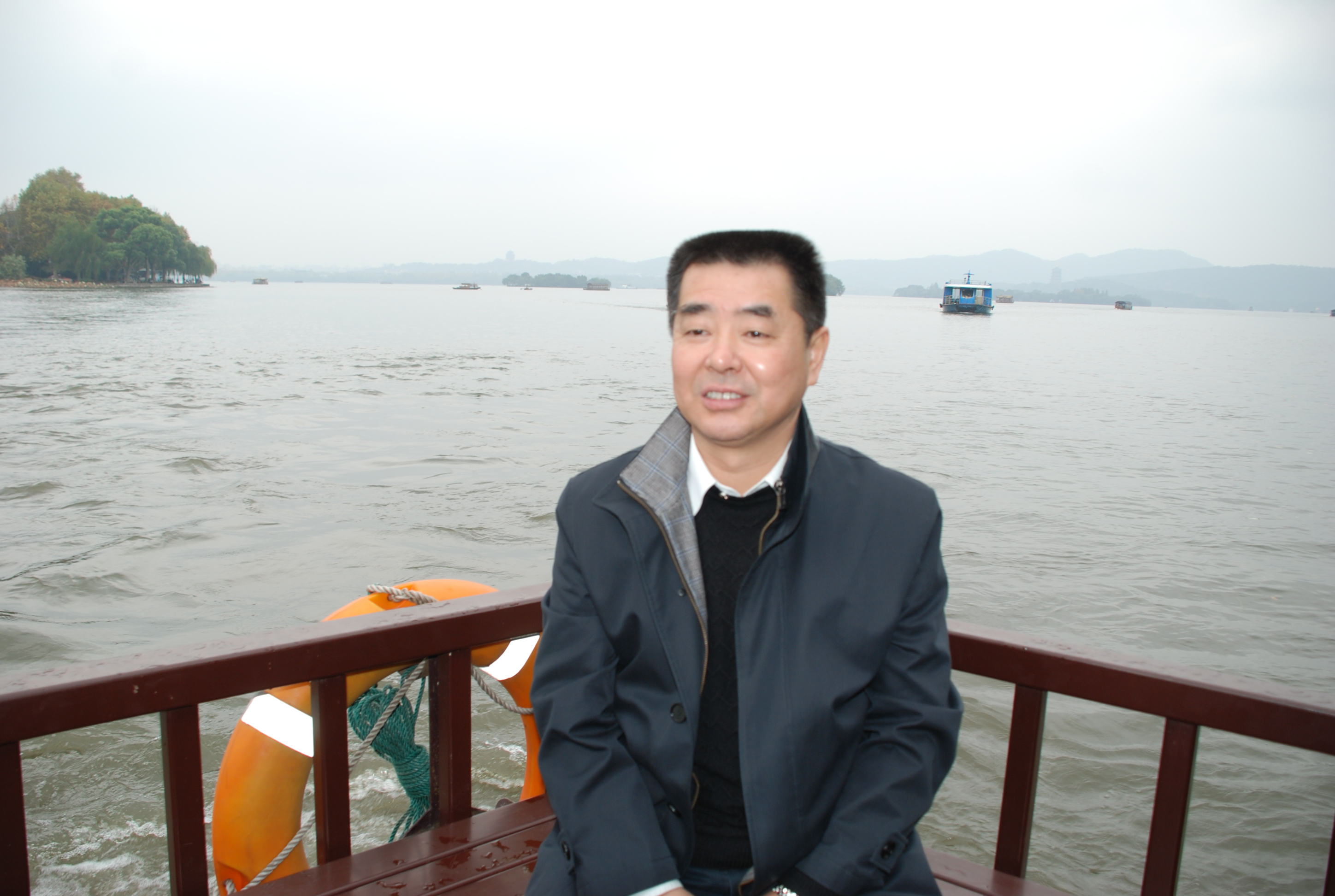 四川创新教育研究院